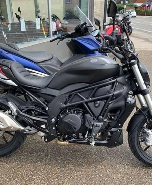 Benelli 502 C<br />sofort verfügbar zum Aktionspreis