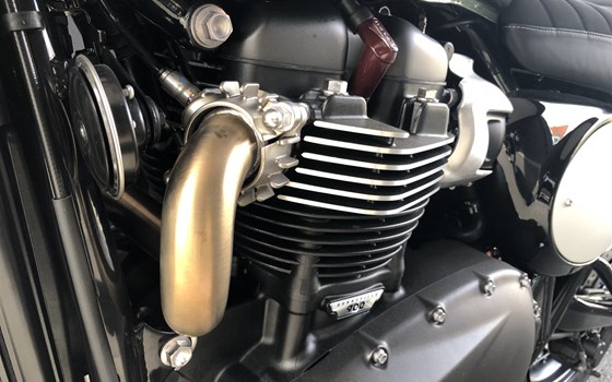 Neufahrzeug Triumph SCRAMBLER 900 CHROME EDITION - Bild 7 Neufahrzeug Triumph SCRAMBLER 900 CHROME EDITION - Bild 7