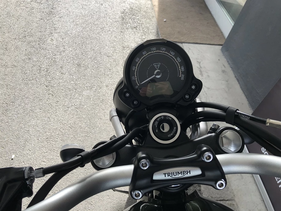 Angebot Triumph SCRAMBLER 900 CHROME EDITION Bild 9: Angebot Triumph SCRAMBLER 900 CHROME EDITION