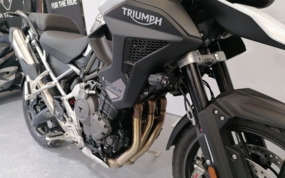 Neufahrzeug Triumph Tiger 1200 Rally PRO - Bild 4 Neufahrzeug Triumph Tiger 1200 Rally PRO - Bild 4