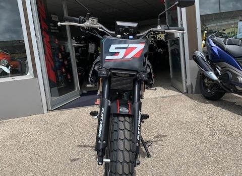 Neufahrzeug FB Mondial Flat Track 125i ABS - Bild 2