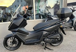 Neumotorrad Kymco Sky Town 125i ABS