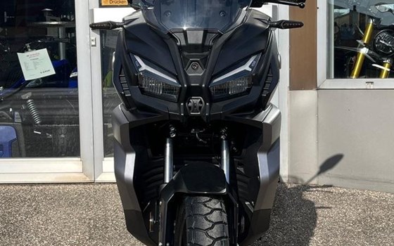 Neufahrzeug Voge SR1 ADV 125 ABS TCS - Bild 2