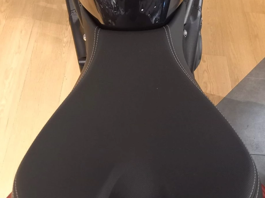 Angebot Triumph Speed Triple 1200 RR Bild 10: Angebot Triumph Speed Triple 1200 RR