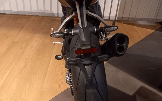 Neufahrzeug Triumph Speed Triple 1200 RR - Bild 4