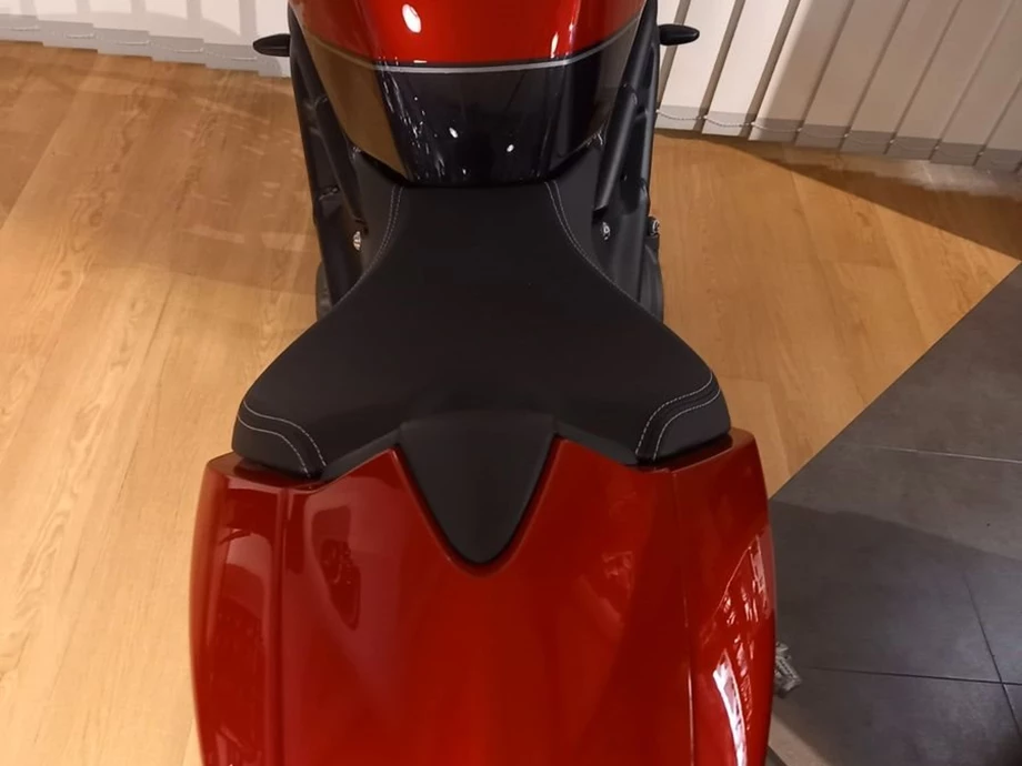 Angebot Triumph Speed Triple 1200 RR Bild 9: Angebot Triumph Speed Triple 1200 RR