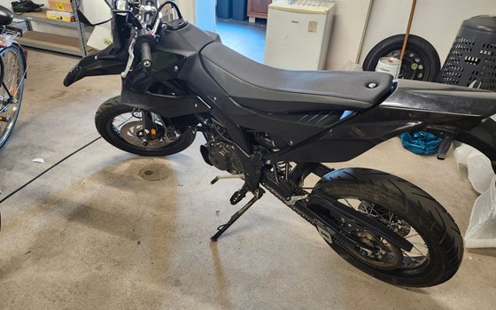 Gebrauchtmotorrad Aprilia SX 125 - Bild 3