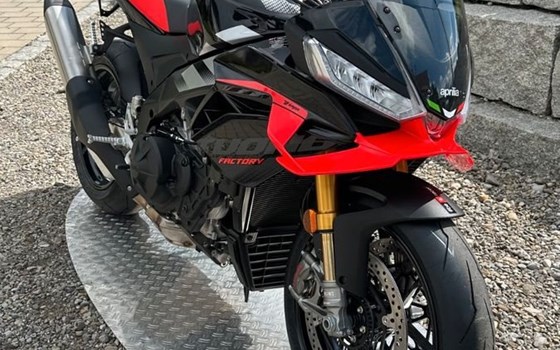 Neufahrzeug Aprilia Tuono V4 1100 Factory - Bild 3