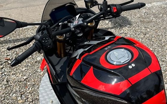 Neufahrzeug Aprilia Tuono V4 1100 Factory - Bild 6