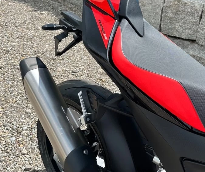 Angebot Aprilia Tuono V4 1100 Factory Bild 9: Angebot Aprilia Tuono V4 1100 Factory
