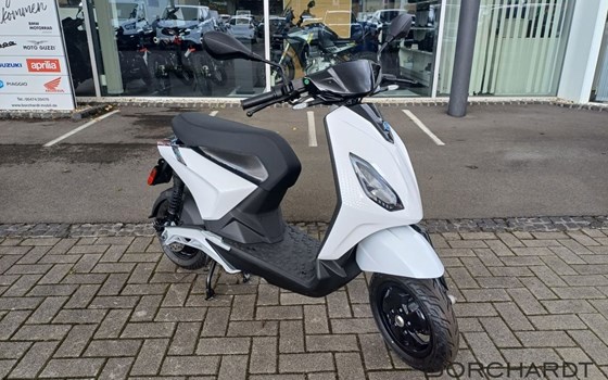 Neufahrzeug Piaggio 1 + - Bild 3