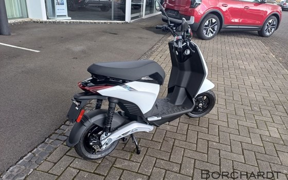 Neufahrzeug Piaggio 1 + - Bild 5