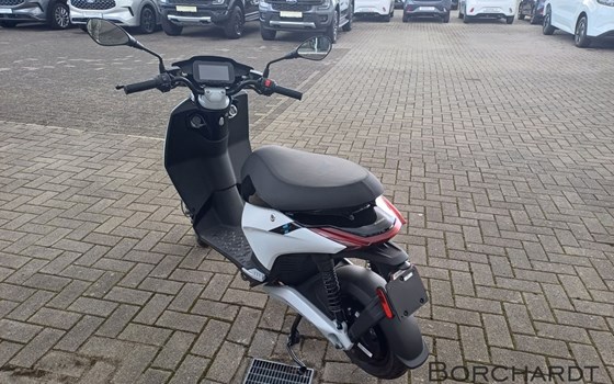 Neufahrzeug Piaggio 1 + - Bild 7