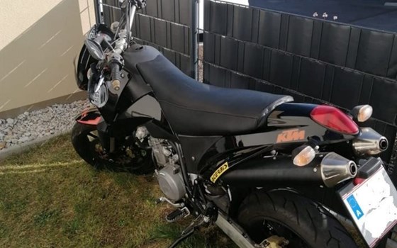 Gebrauchtmotorrad KTM 640 Duke 2 - Bild 5 Gebrauchtmotorrad KTM 640 Duke 2 - Bild 5