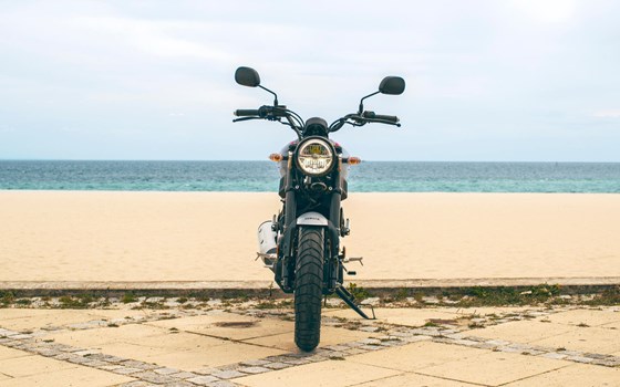 Neufahrzeug Yamaha XSR125 Legacy - Bild 11