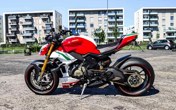 Gebrauchtmotorrad Ducati Streetfighter V4 S - Bild 5