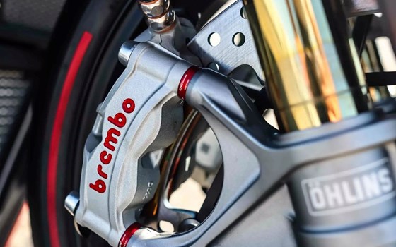 Gebrauchtmotorrad Ducati Streetfighter V4 S - Bild 6