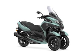 Neumotorrad Yamaha Tricity 300