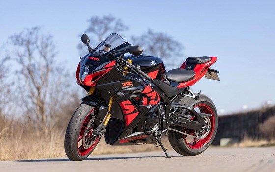 Gebrauchtmotorrad Suzuki GSX-R 1000 R - Bild 1 Gebrauchtmotorrad Suzuki GSX-R 1000 R - Bild 1