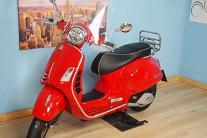 Angebot Vespa GTS 125 Super iGET