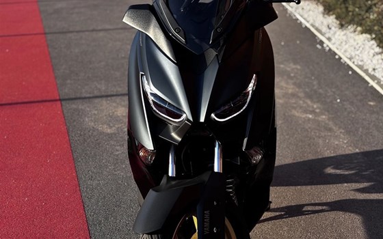 Gebrauchtmotorrad Yamaha XMAX 300 Tech MAX - Bild 1