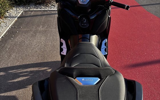 Gebrauchtmotorrad Yamaha XMAX 300 Tech MAX - Bild 5