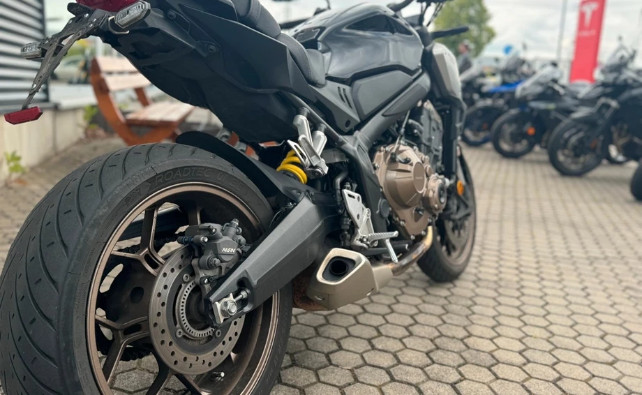 Angebot Honda CB650R Bild 6: Angebot Honda CB650R