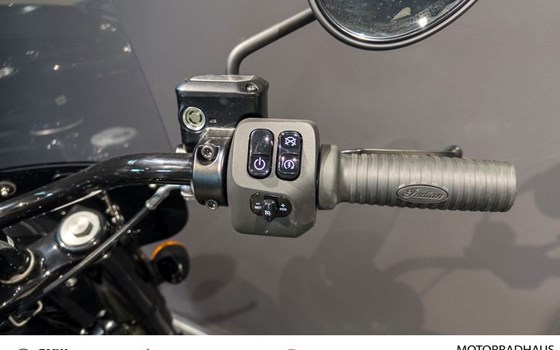 Gebrauchtmotorrad Indian Super Chief Dark Horse - Bild 11