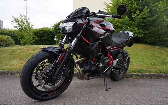 Motorrad Occasion Kawasaki Z650 - Bild 7