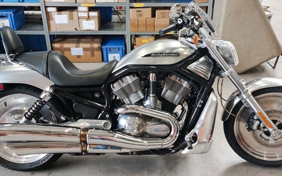 Gebrauchtmotorrad Harley-Davidson V-Rod VRSCB - Bild 7