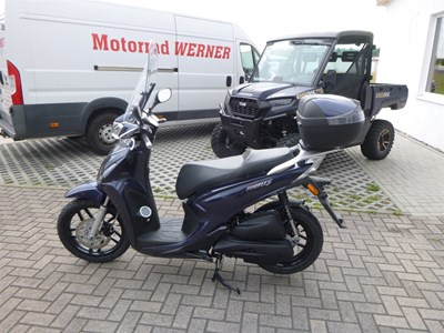 New People S 125i ABS