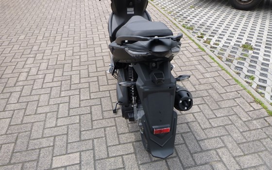 Neufahrzeug Kymco Super 8 R 50i - Bild 6