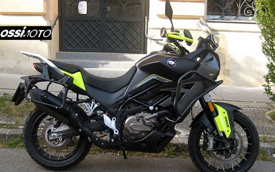 Gebrauchtmotorrad QJ Motor SVT 650 X - Bild 1 Gebrauchtmotorrad QJ Motor SVT 650 X - Bild 1