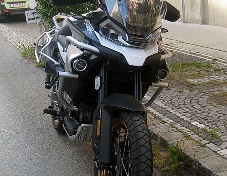 Gebrauchtmotorrad CFMOTO 800MT Explore - Bild 2 Gebrauchtmotorrad CFMOTO 800MT Explore - Bild 2