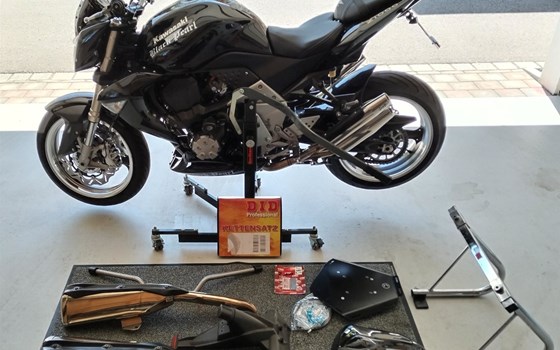 Gebrauchtmotorrad Kawasaki Z1000 - Bild 4