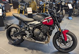 Neumotorrad Triumph Trident 660