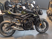 Neumotorrad Triumph Street Triple 765 RS 2025
