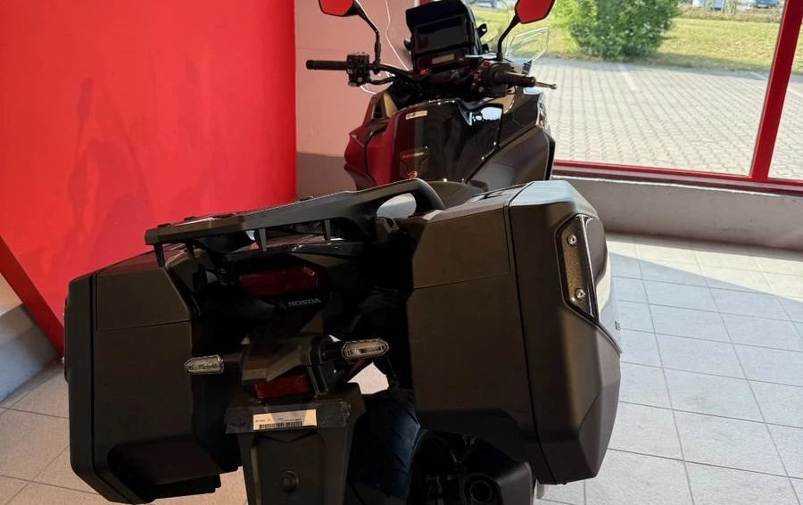 Offer Honda NT1100 DCT Electronic Suspension Bild 12: Offer Honda NT1100 DCT Electronic Suspension