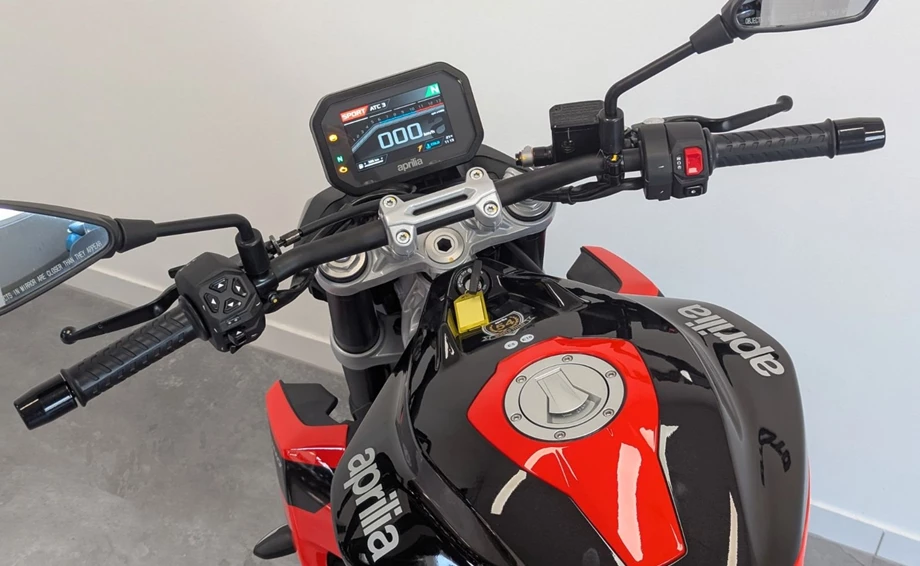 Angebot Aprilia Tuono 457 Bild 5: Angebot Aprilia Tuono 457