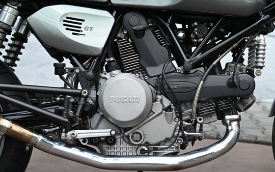 Gebrauchtmotorrad Ducati GT 1000 - Bild 3