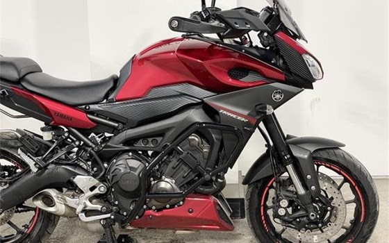 Gebrauchtmotorrad Yamaha MT-09 - Bild 7 Gebrauchtmotorrad Yamaha MT-09 - Bild 7