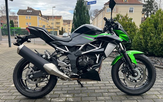 Gebrauchtmotorrad Kawasaki Z125 - Bild 1