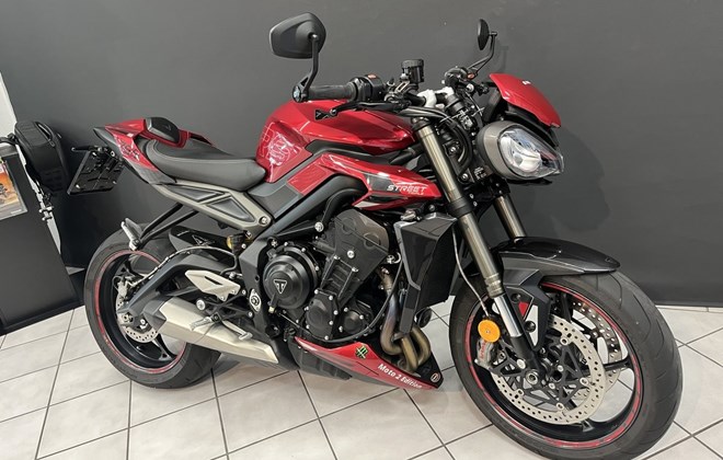 Triumph Street Triple RS
