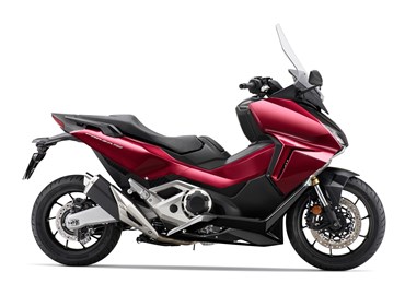 Neumotorrad Honda Forza 750