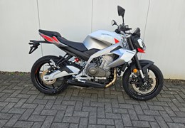 Neumotorrad Aprilia Tuono 457