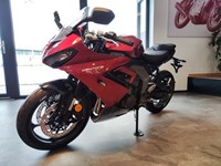 Gebrauchtmotorrad Triumph Daytona 660 