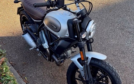 Gebrauchtmotorrad Ducati Scrambler Icon - Bild 4