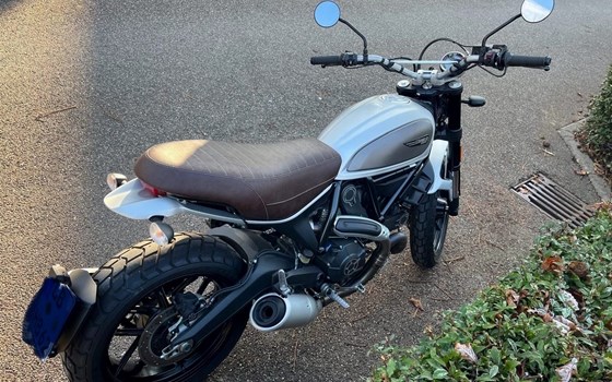 Gebrauchtmotorrad Ducati Scrambler Icon - Bild 8