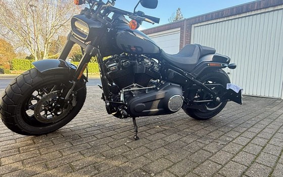 Gebrauchtmotorrad Harley-Davidson Softail Fat Bob 114 FXFBS - Bild 2