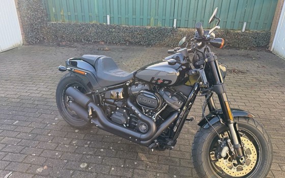 Gebrauchtmotorrad Harley-Davidson Softail Fat Bob 114 FXFBS - Bild 3
